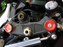 Load image into Gallery viewer, 2016-2019 KAWASAKI ZX10R YOKE PROTECTOR - Onedesign Corp